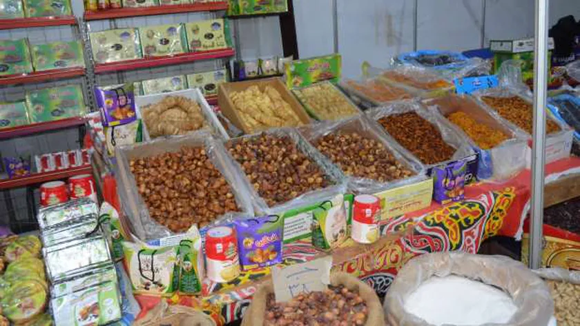 «التنمية المحلية»: 7 آلاف منفذ لبيع السلع المخفضة بالمحافظات استعدادا لرمضان
| يلا شوت